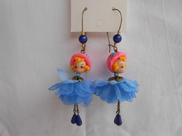 BOUCLES D’OREILLES