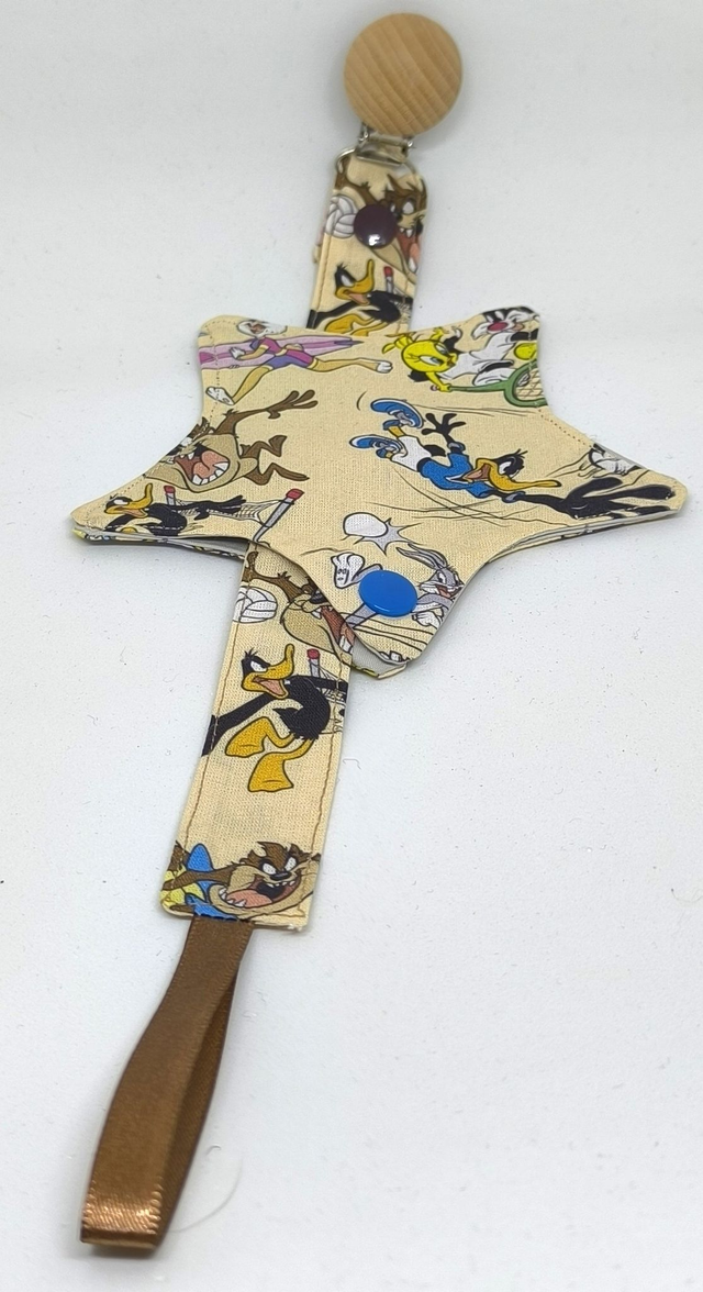 Range tétine avec petite pochette