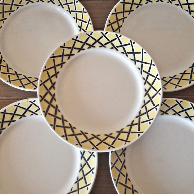 X Assiettes plates Badonviller vintage, motifs jaune et noir