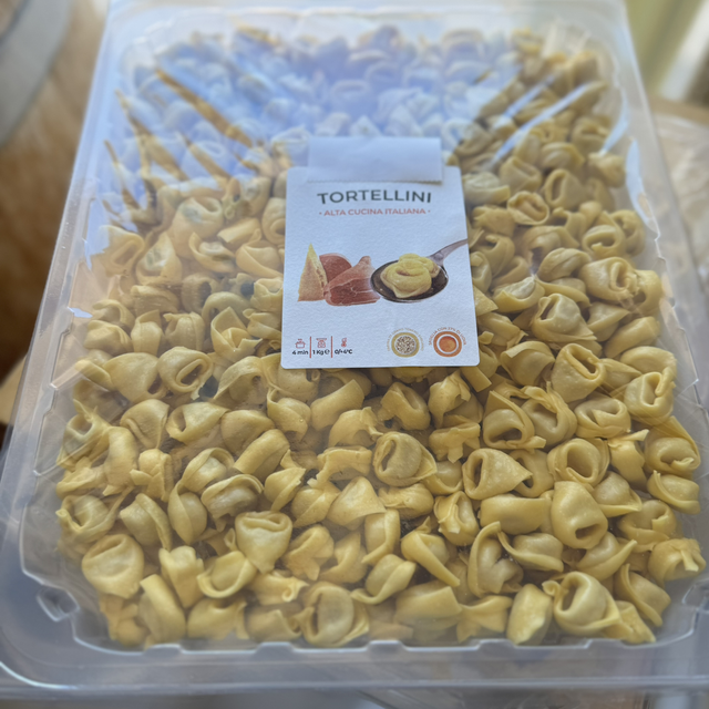 Tortellini Freschi Emiliani (Il prezzo si intende per etto)