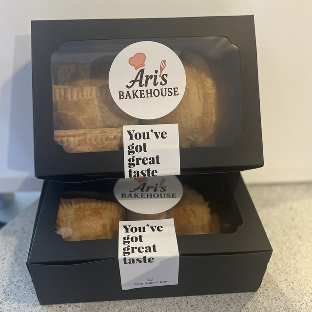 THE BAKEHOUSE DELUXE SAVOURY SNACK BOX