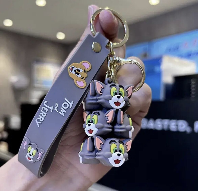 0387 - Tom &amp; Jerry - Tom hoofdjes