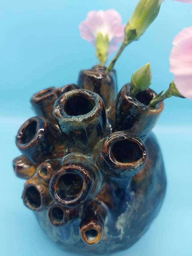 'Flower Frog' Coral Vase