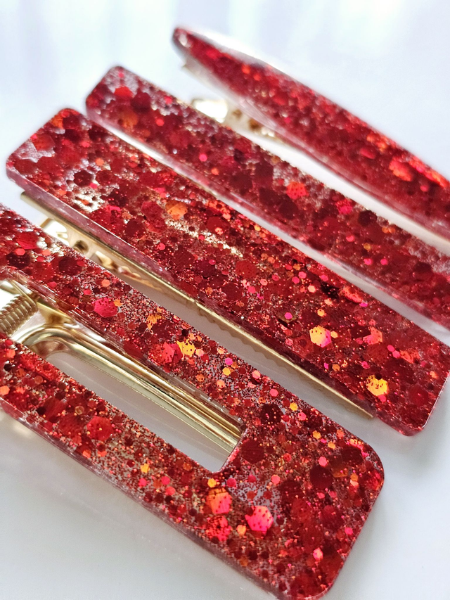  SET 4 BARRETTES ROUGES PAILLETTÉES