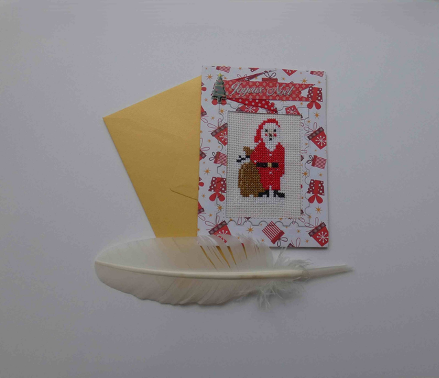 Joli père noël brodé