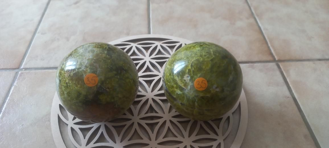 Opale verte sphères 