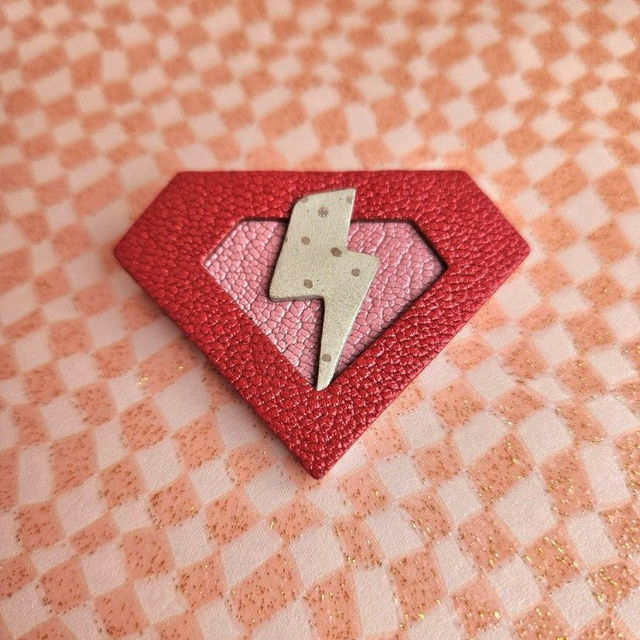 Broche en cuir &quot;Warrior&quot;