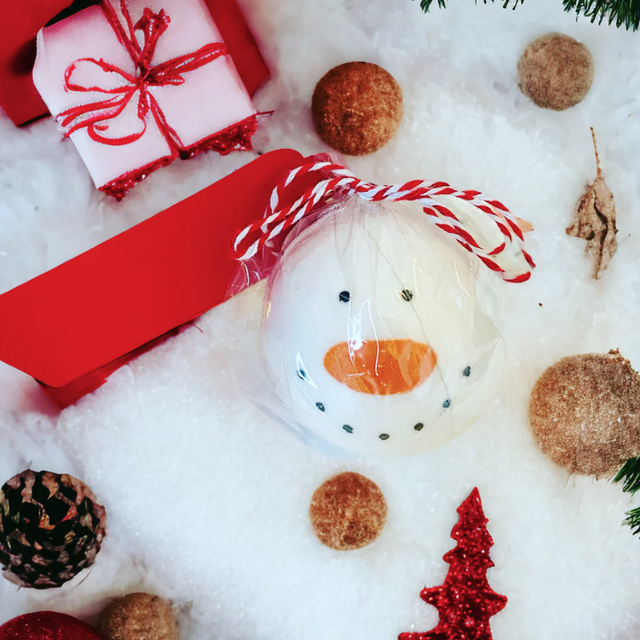 Snowman Sphere in Lemon Sherbet Bath Bomb