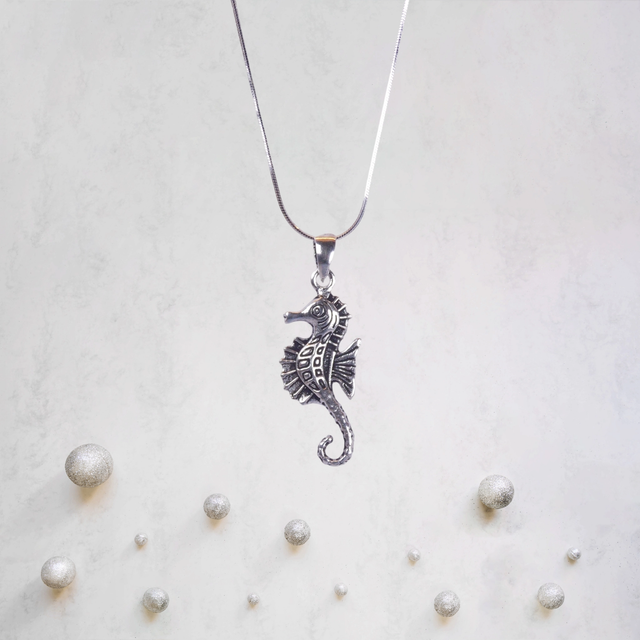 Sterling Silver Seahorse Pendant Necklace – Ocean Treasure