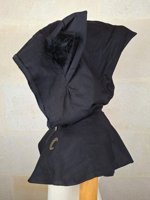 Capuchon à oreilles en lin Noir