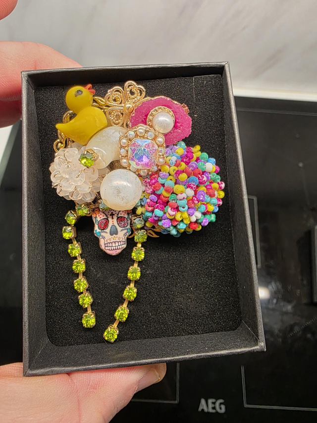 Broche artisanale Tricopin