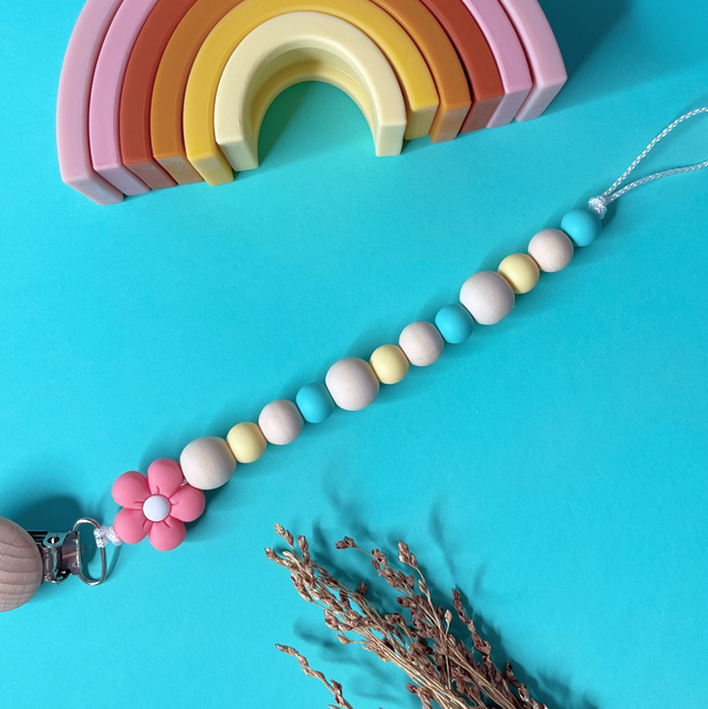 Attache tetine marguerite 