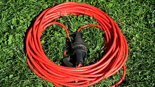 Vermietung Schukoverlängerungskabel 20 Meter rot