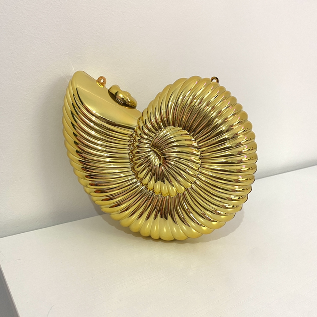 Sac coquillage doré