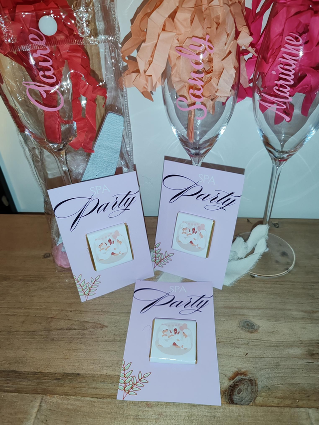 Chocolat invité sur carte personnalisé