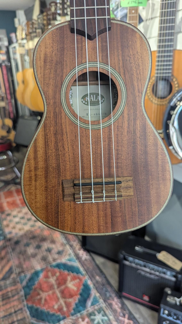 Kala Solid acacia Ukulele
