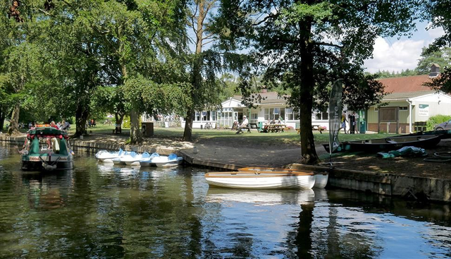 h) Tues 7.30pm tai chi &amp; qigong