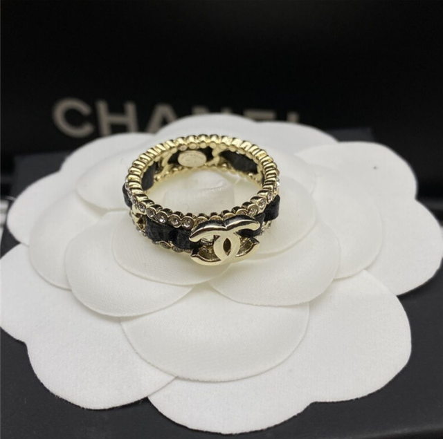 Bague CH