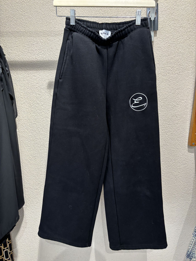 Emene Jogging noir (238)