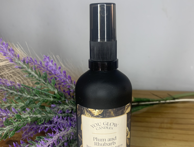 Deluxe 100ml room and fabric spray 🖤💫