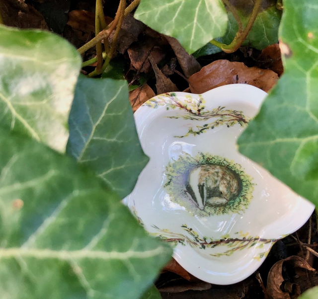 Upcycled flower dish