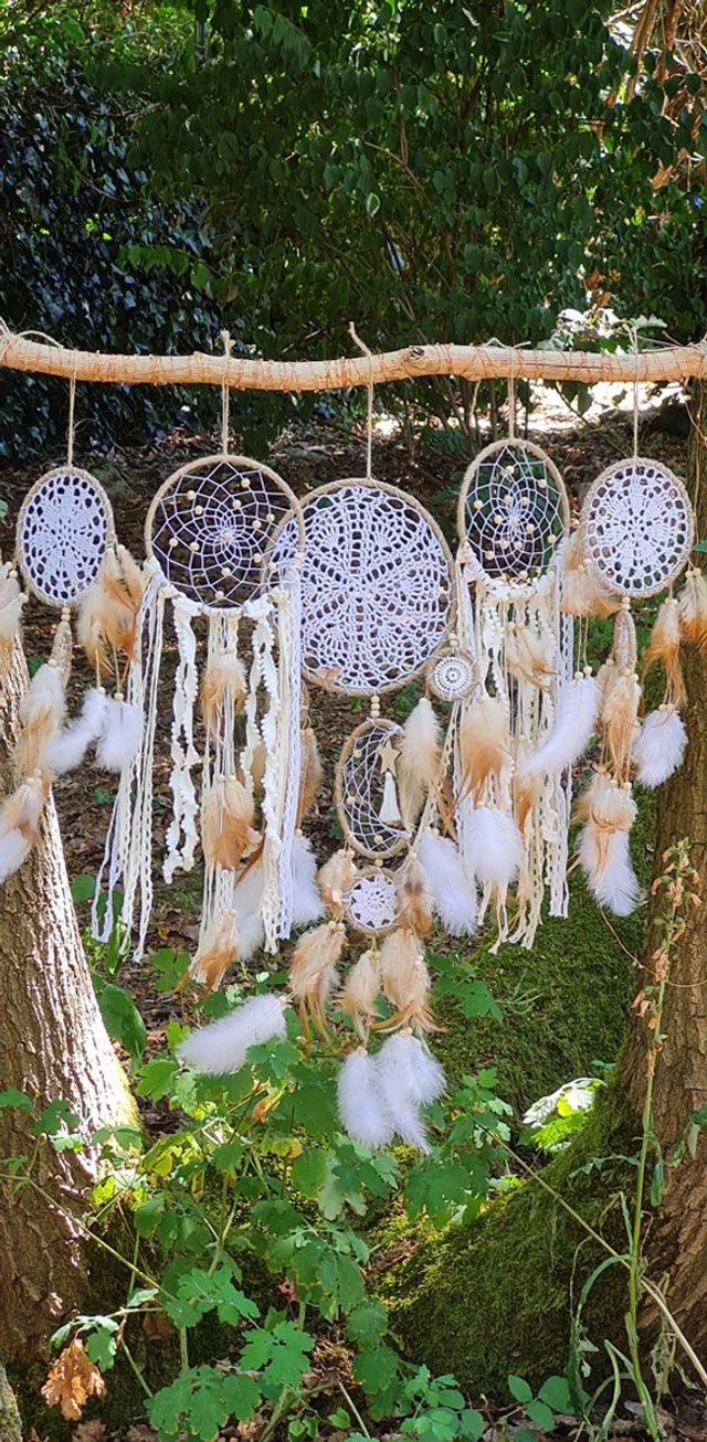 Traumfänger groß mit Mandalas und Federn