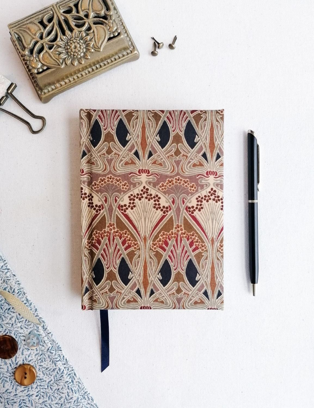 2025 hardback pocket A6 Diary with Liberty Ianthe fabric cover. Page a day view.