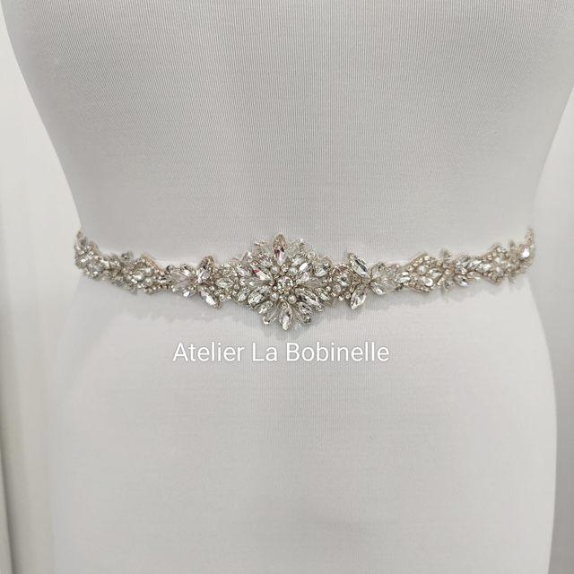 Longue ceinture à strass de mariée 