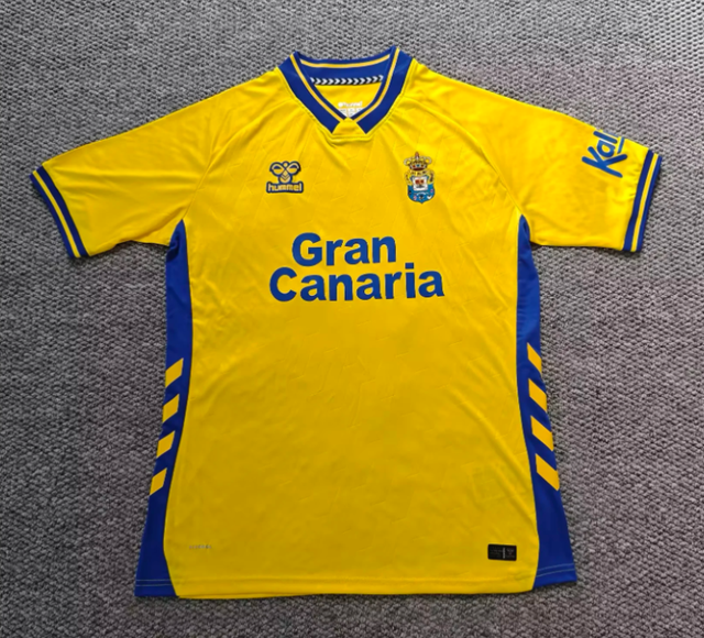 Primer equipación unión deportiva Las Palmas, 25 26