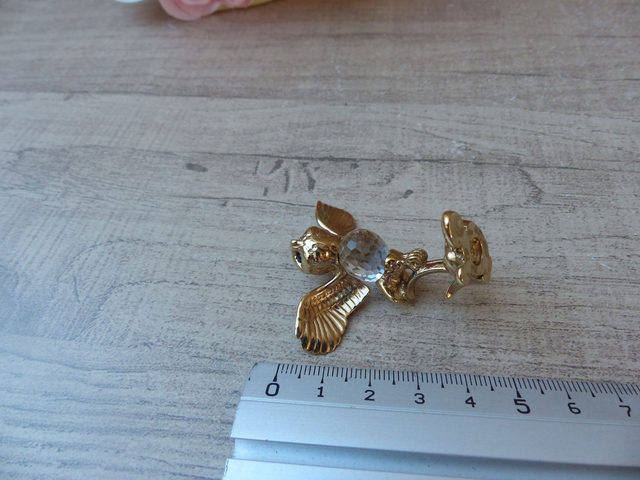 Mini chouette dorée en métal et résine à facettes – Figurine Hibou scintillant en résine, symbole de sagesse et envol, idée cadeau fête