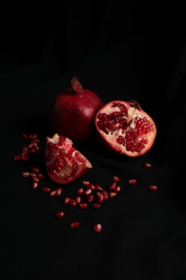 Pomegranate Noir
