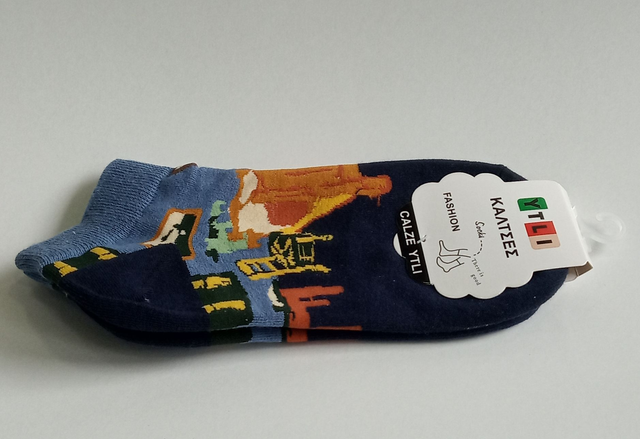 ΚΑΛΤΣΕΣ ΚΟΝΤΕΣ UNISEX ΜΕ ΘΕΜΑ ΚΑΜΑΡΟΥΛΑ