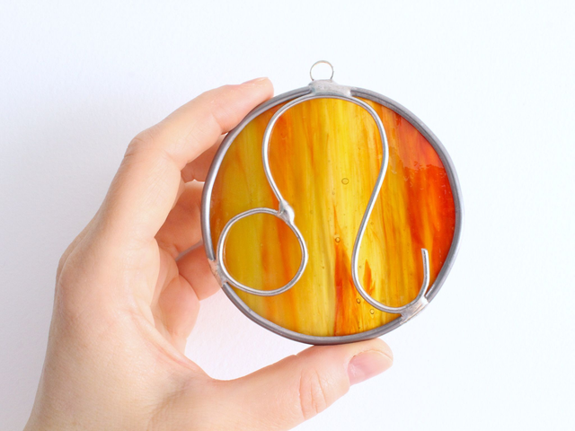 ♌ Suspension astro &quot;Lion&quot; en vitrail