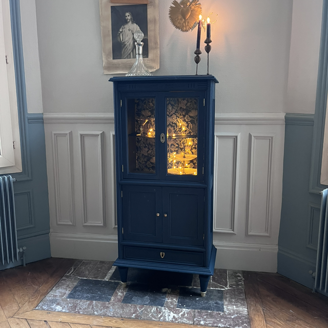 Vitrine parisienne / bar / bibliothèque 