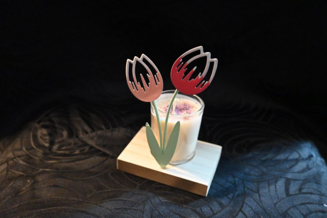 Bougie Tulipe d’Ambre – Parfum ambré élégant