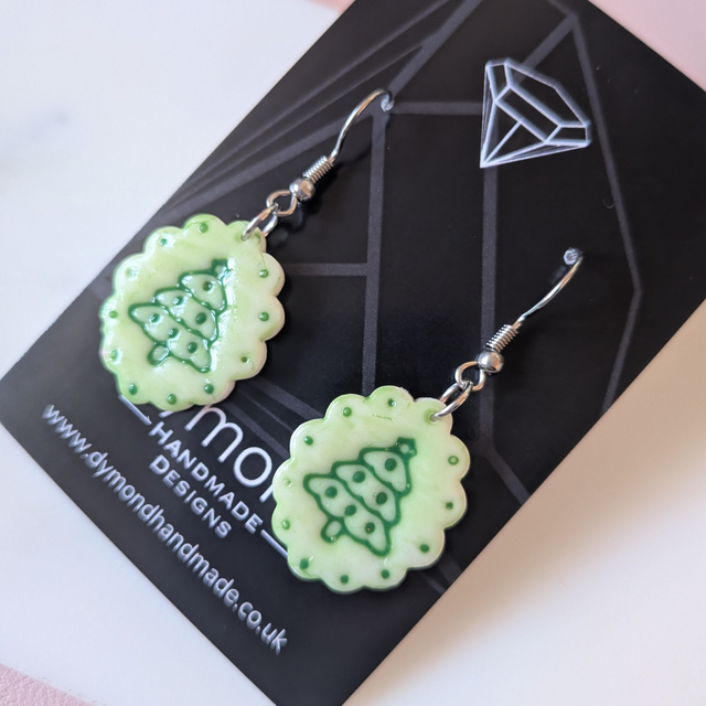 Christmas - Christmas tree disc dangle earrings