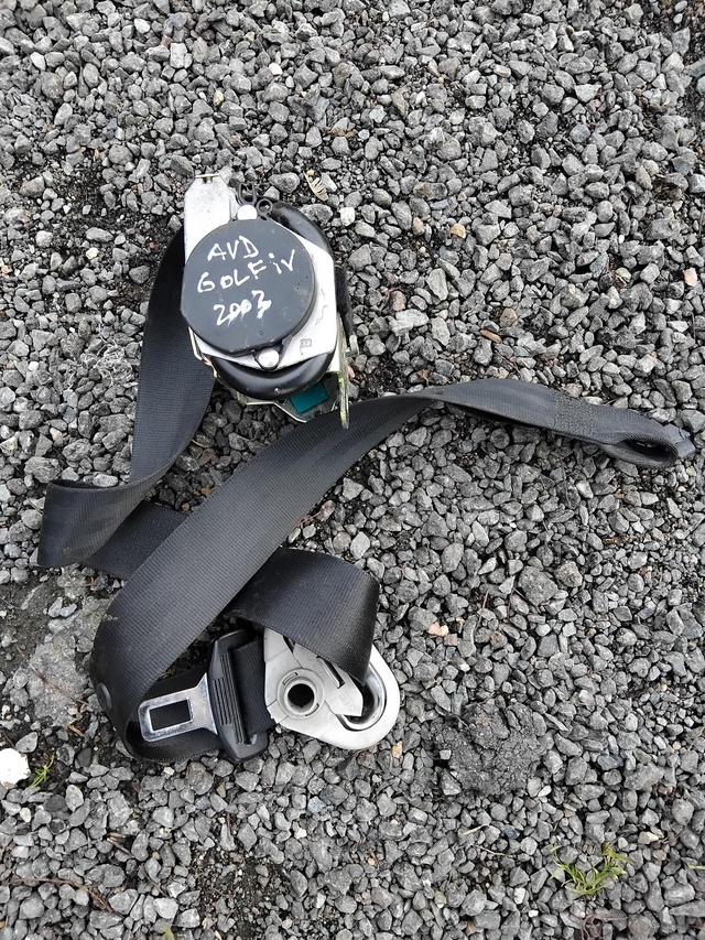 Ceinture avant droite 