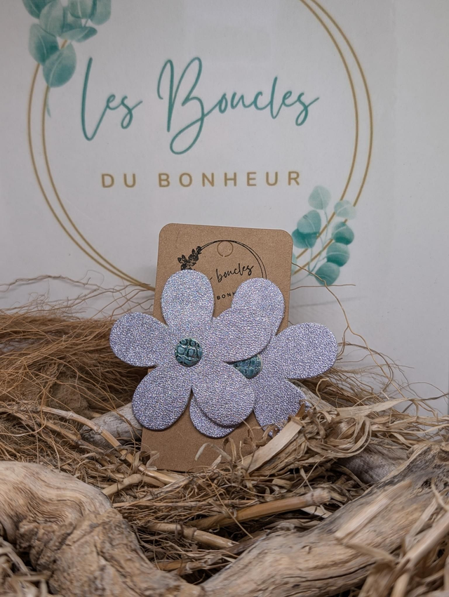 Boucles d&#039;oreilles Marguerite m771 parme violet