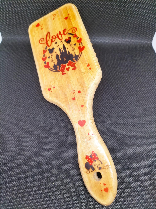 Brosse à cheveux sublimée 