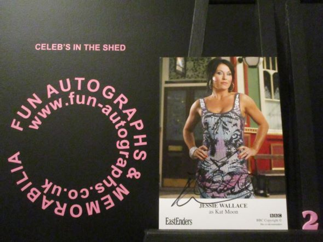 Jessie Wallace (Kate Moon) Authentic Autographed EastEnders 6x4 Cast Card (2)