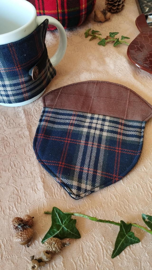 Sous tasses gland écossais