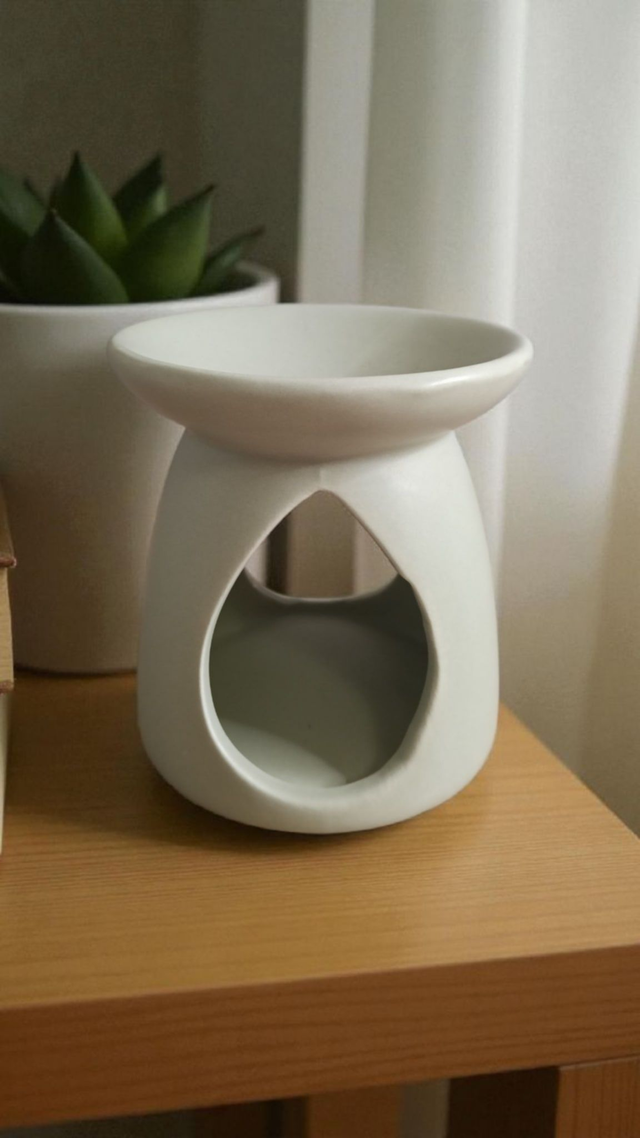 Brûleur de parfum en céramique vert sauge