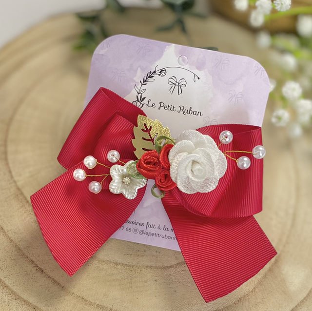 Barrette rouge thème fleurs 
