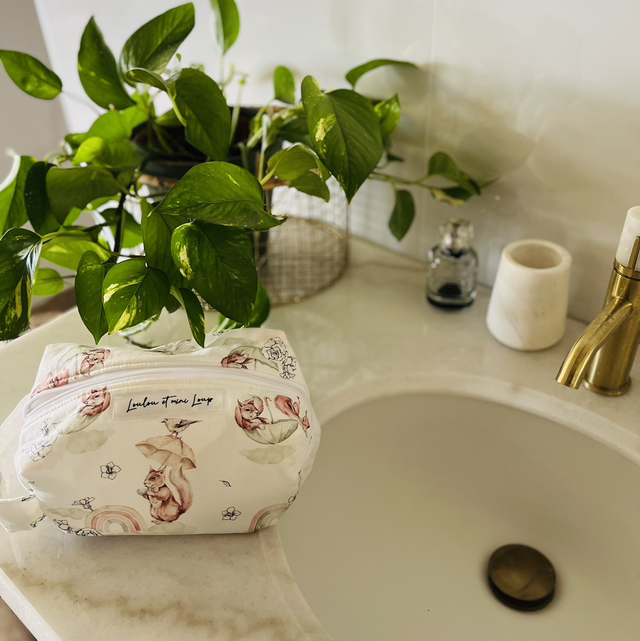 Trousse de toilette grand format "Ecureuil dormant"