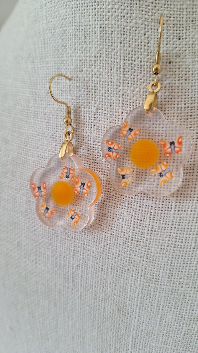 Boucles oreilles fleurs papillon orange