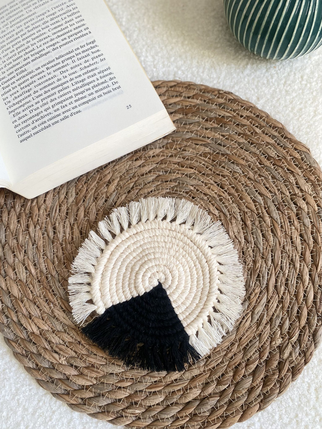 Dessous de verre collection Linaé – Blanc et noir