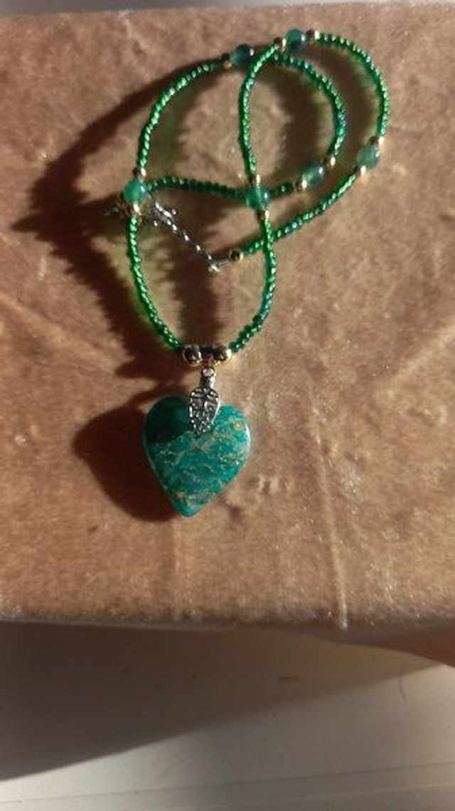 Esméralda - pendentif en forme de cœur