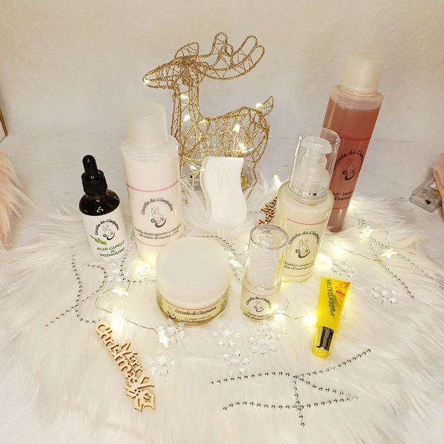 Come Cleopatra - Luxury skincare al latte d&#039;asina e fiori