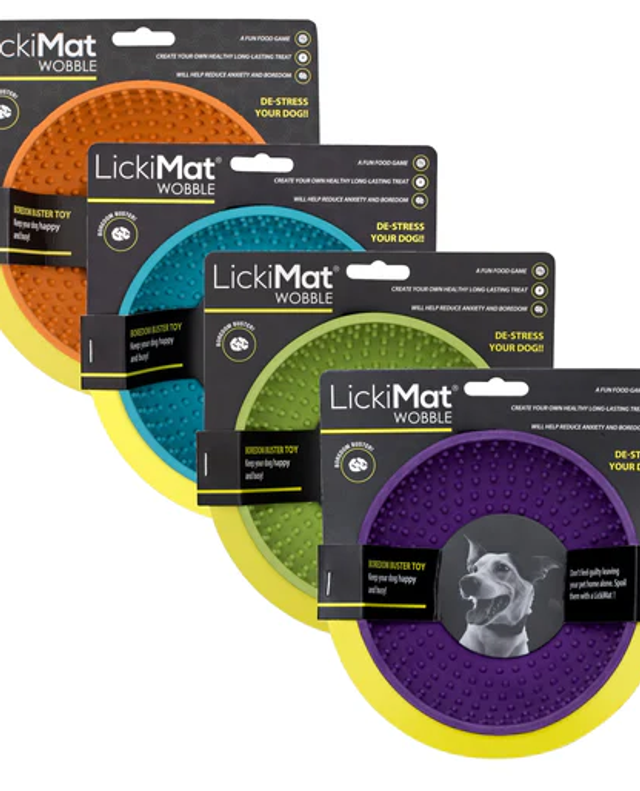 LICKIMAT WOBBLE DOG