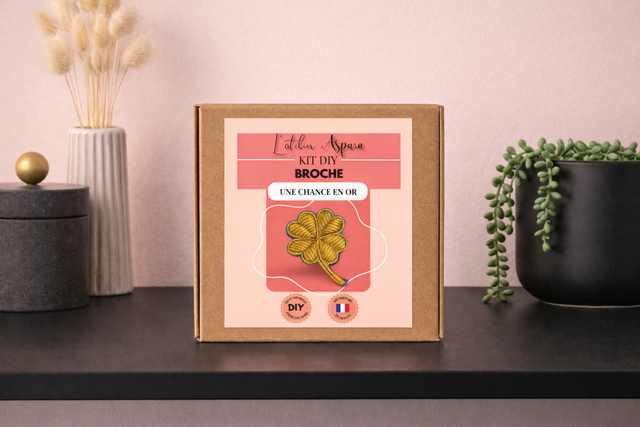 Kit DIY broche " Une chance en Or"